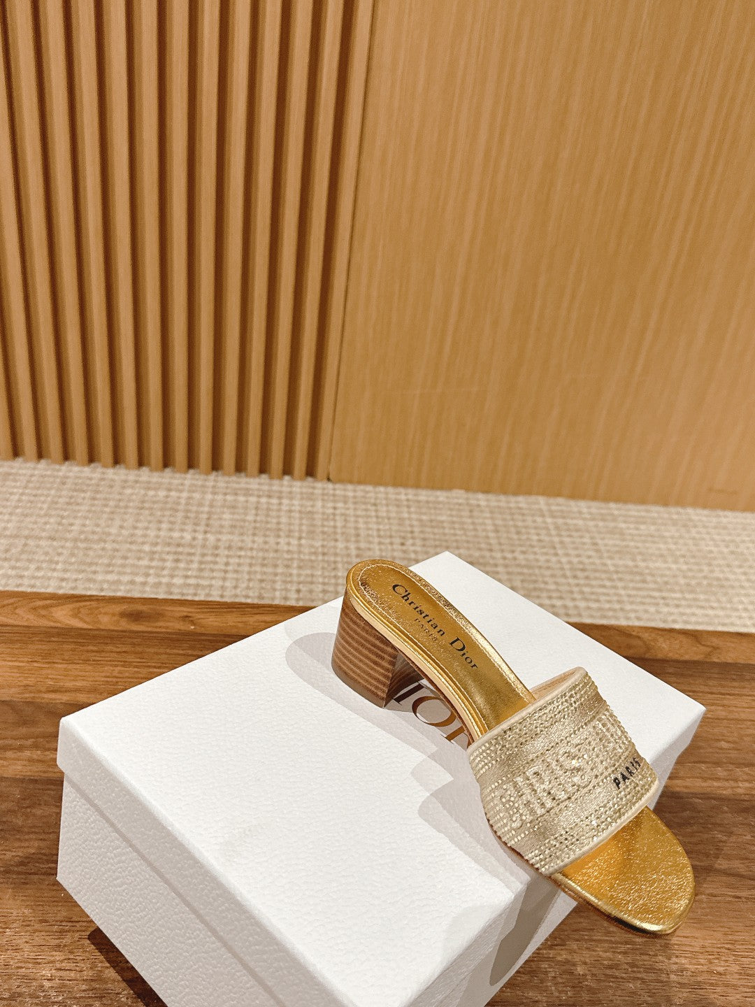 DIOR 26S D-CLUB EMBROIDERED HEELED SLIDES IN GOLD