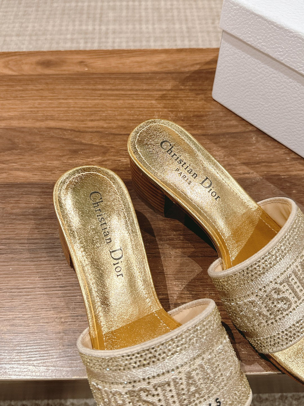 DIOR 26S D-CLUB EMBROIDERED HEELED SLIDES IN GOLD