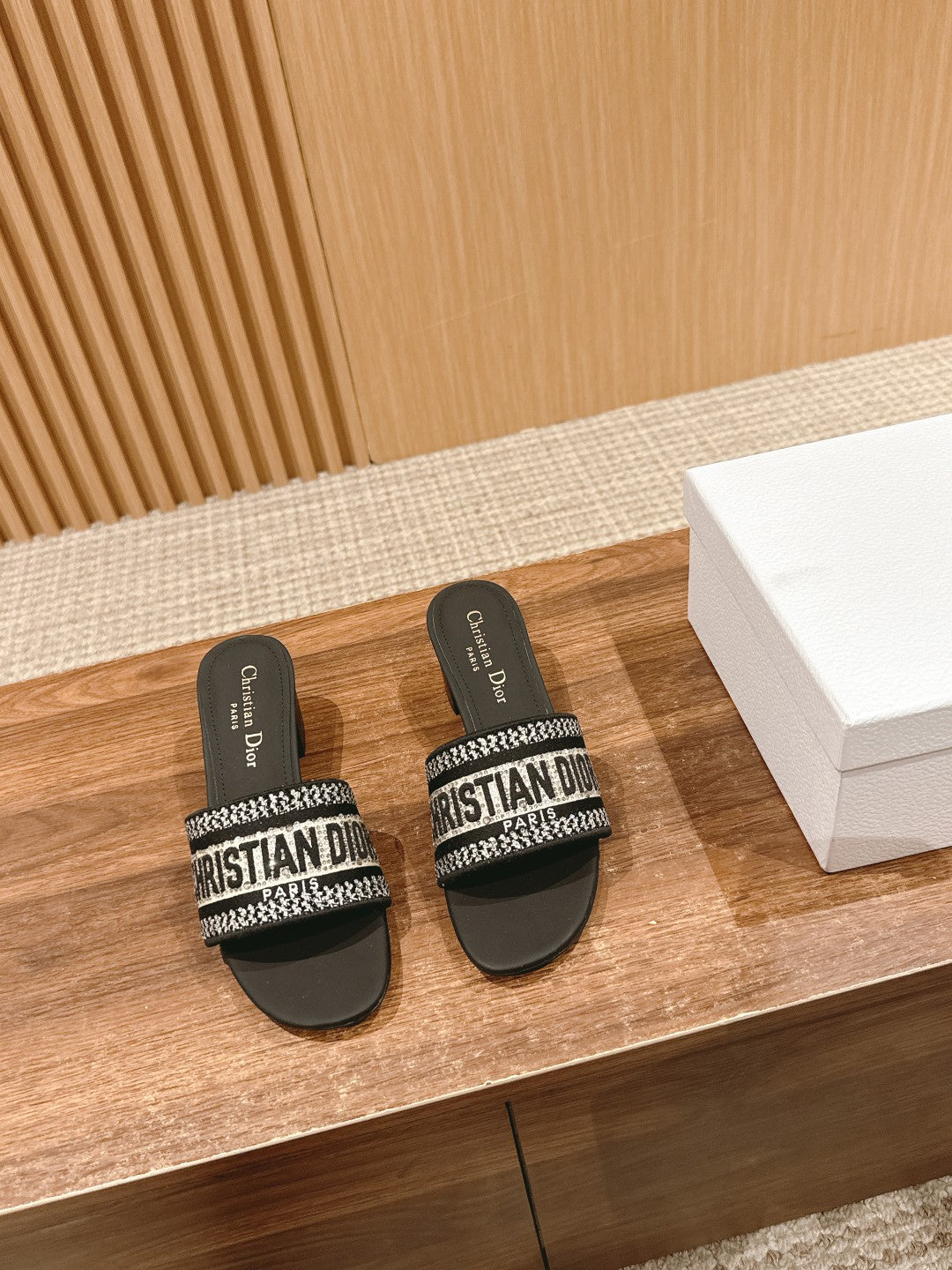 DIOR 26S D-CLUB EMBROIDERED HEELED SLIDES IN BLACK