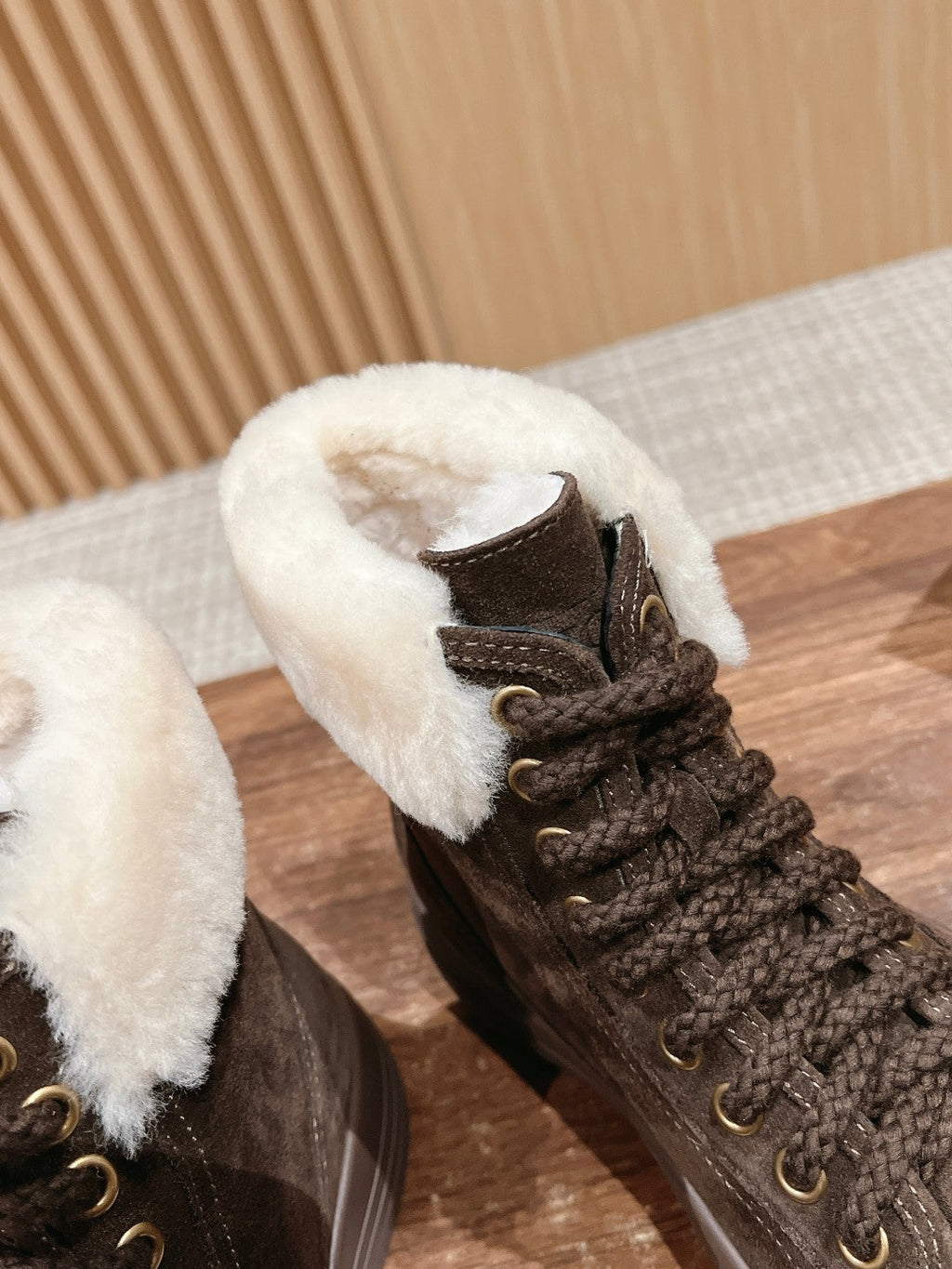 ANKLE BOOTS IN CHOCOLATE BROWN SUEDE AND CALFSKIN