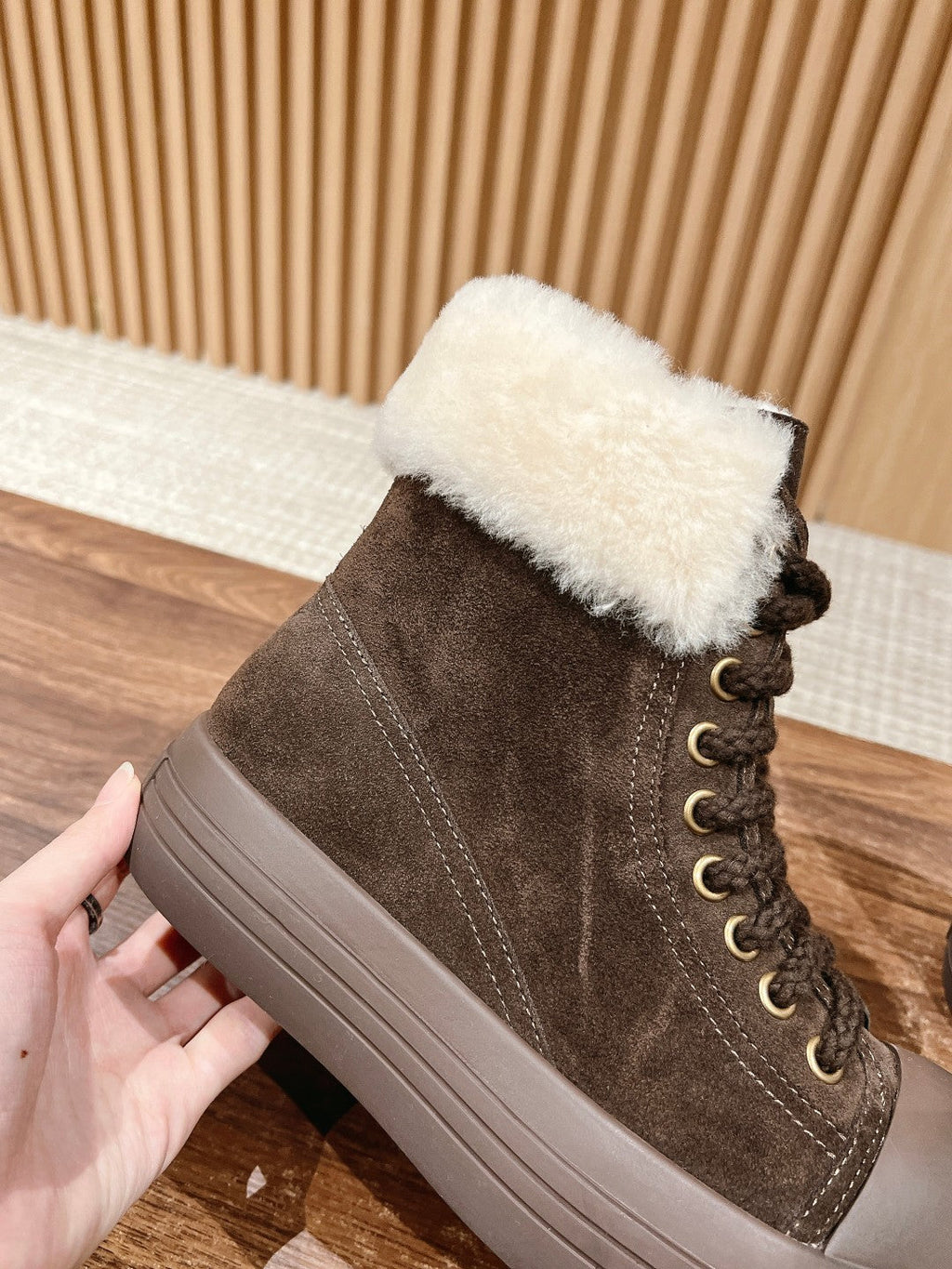 ANKLE BOOTS IN CHOCOLATE BROWN SUEDE AND CALFSKIN