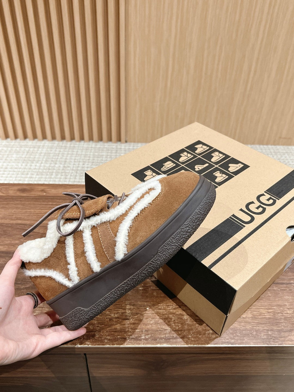PLATFORM SNEAKER IN CIDER BROWN SUEDE AND FLEECE LINING