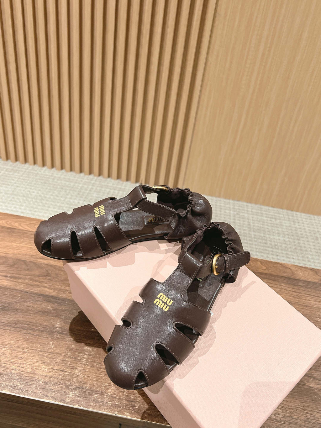 FISHERMAN BUCKLE SANDALS IN COCOA BROWN LAMBSKIN