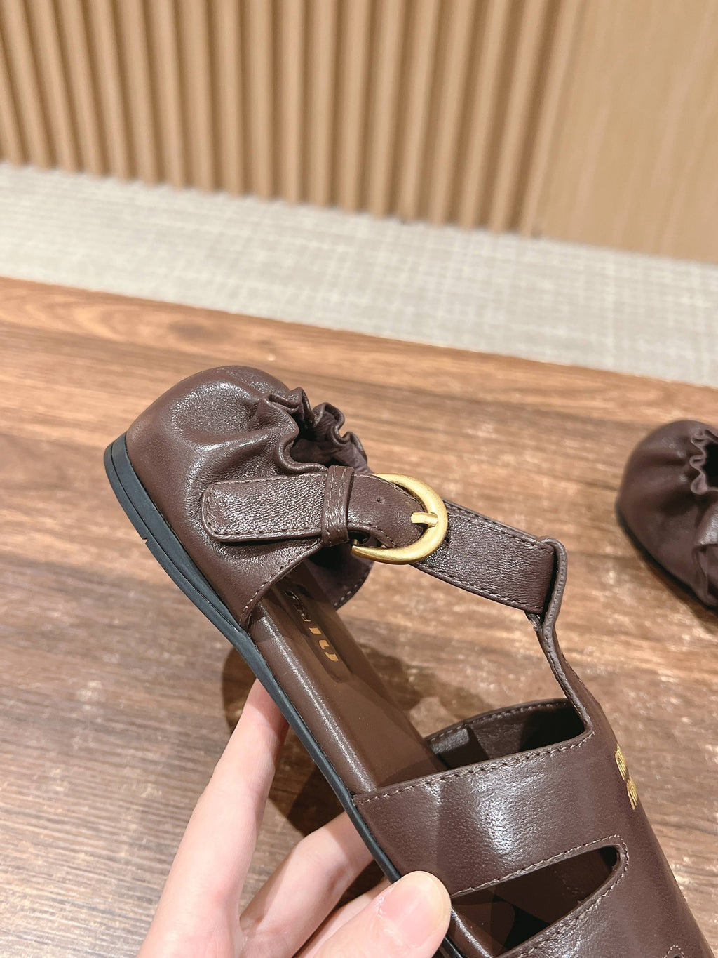 FISHERMAN BUCKLE SANDALS IN COCOA BROWN LAMBSKIN