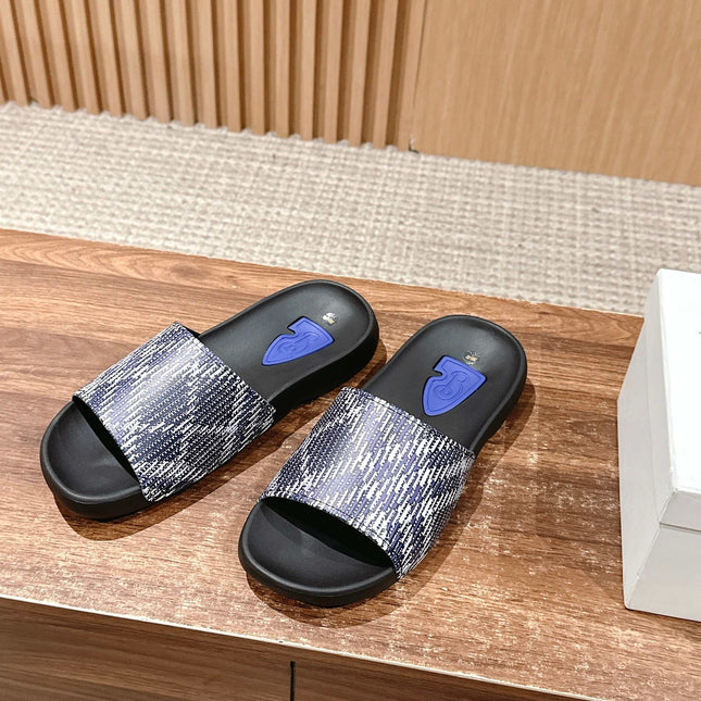 BURBERRY 26S SLIDE SANDALS IN BLACK AND BLUE CALFSKIN