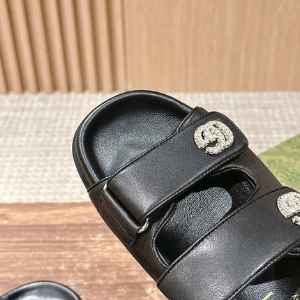 GUCCI 26S DOUBLE-STRAP SANDALS IN BLACK CALFSKIN