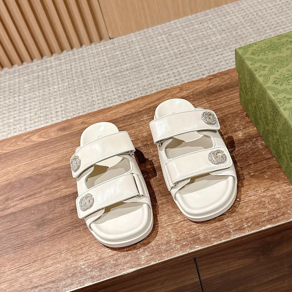 GUCCI 26S DOUBLE-STRAP SANDALS IN CREAM BEIGE CALFSKIN