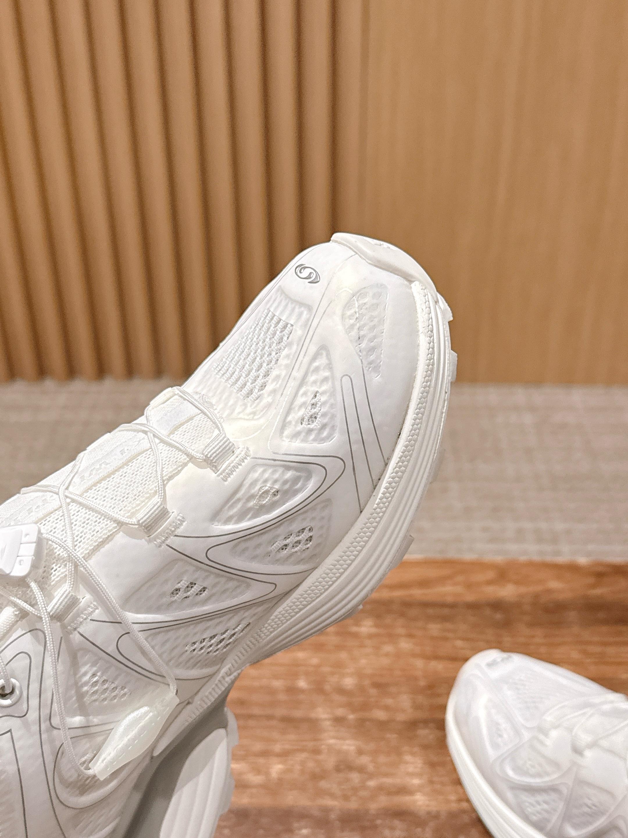 ALO 25S SALOMON XT WHISPER IN WHITE MESH FABRIC AND LAMBSKIN