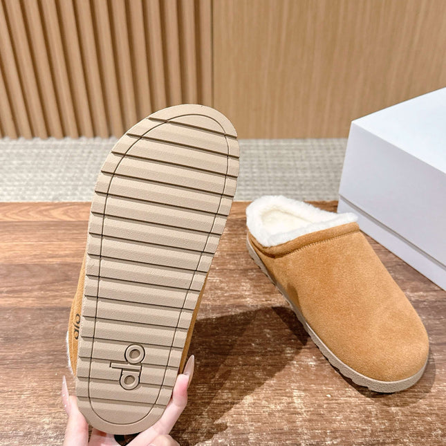 ALO 25S BIRKENSTOCK CLOGS IN LIGHT BROWN SUEDE