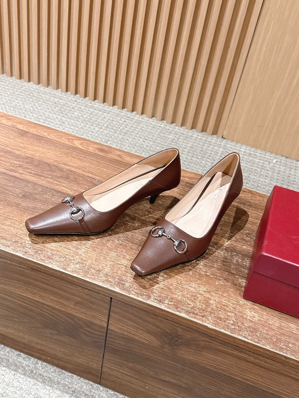 GUCCI 26S VITTORIA PUMPS 60 MM IN BROWN LAMBSKIN