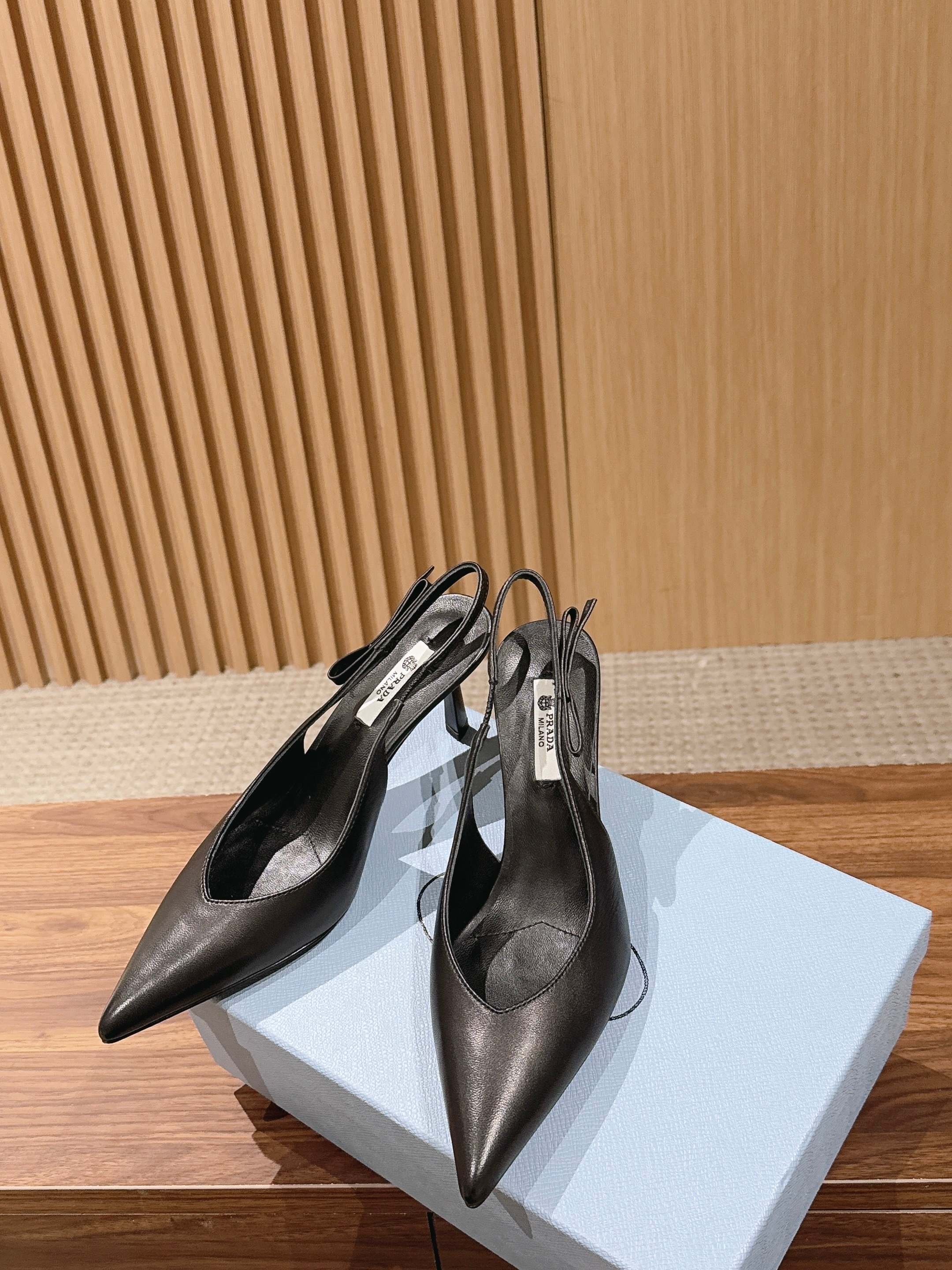 PRADA 26S SLINGBACK PUMPS IN BLACK CALFSKIN
