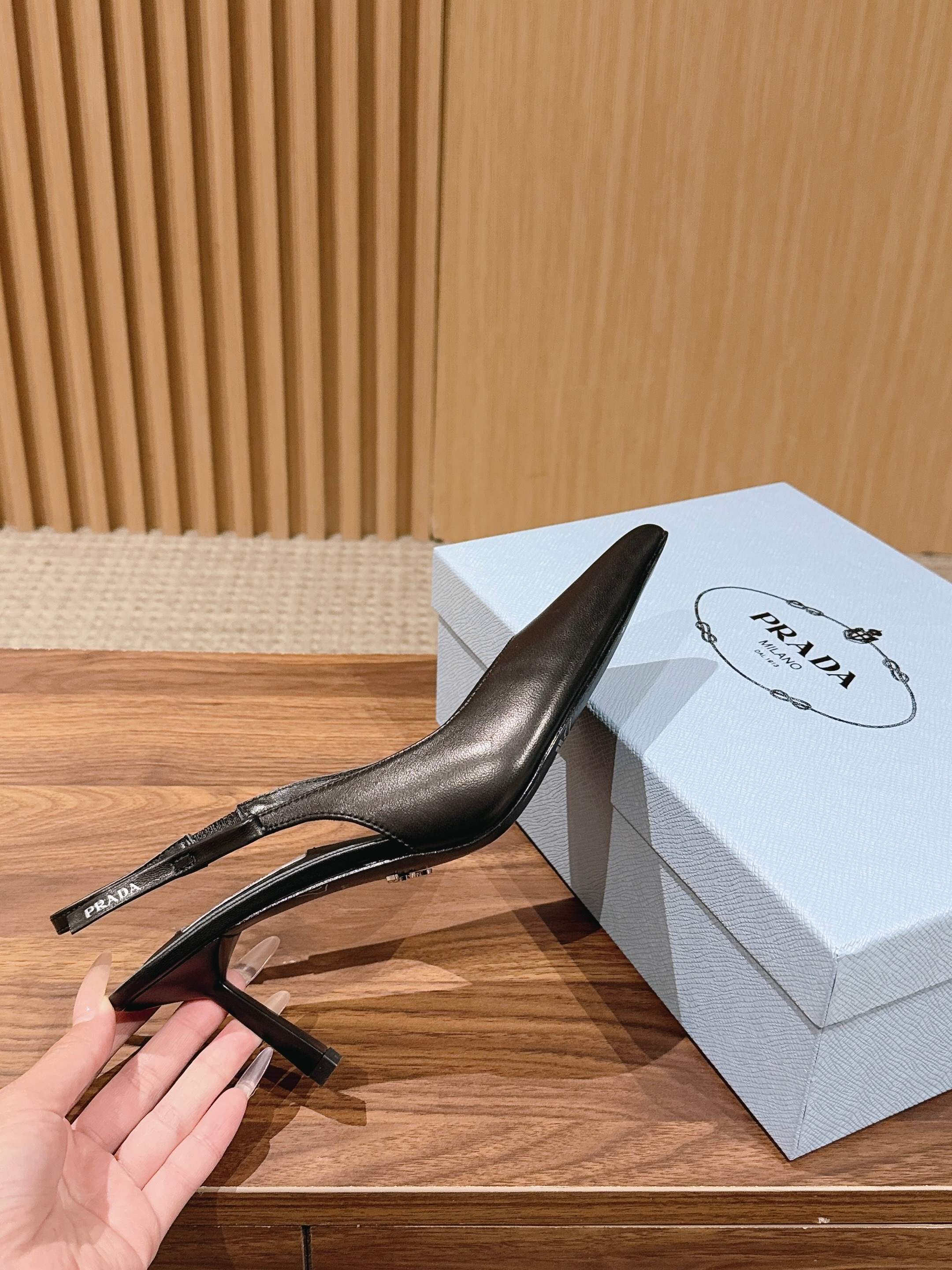 PRADA 26S SLINGBACK PUMPS IN BLACK CALFSKIN