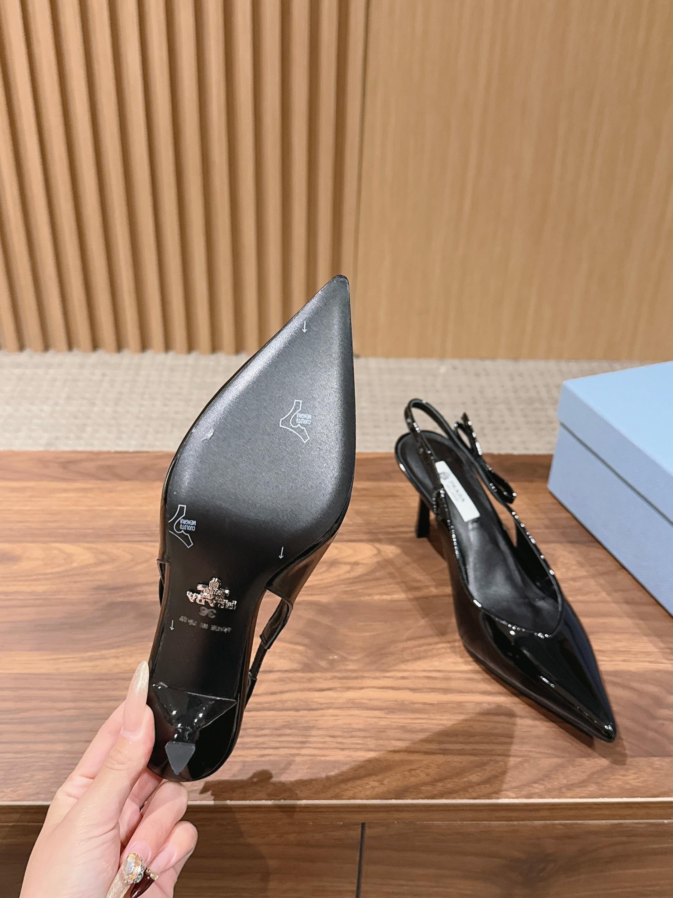 PRADA 26S SLINGBACK PUMPS IN BLACK PATENT CALFSKIN