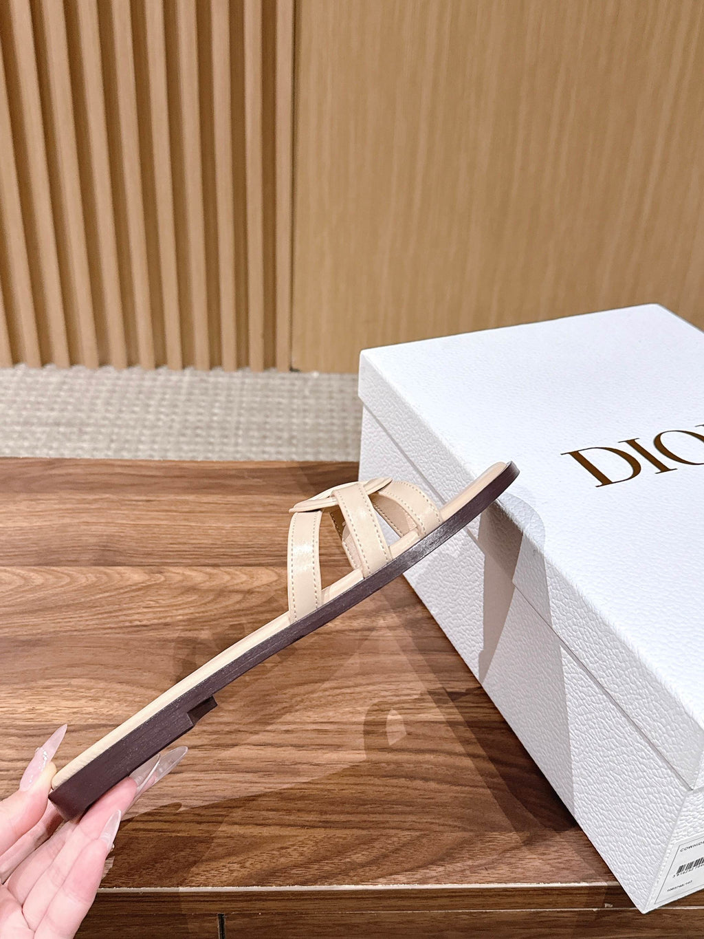 DIOR 26S SLIDE SANDALS IN BEIGE CLUB WOVEN CALFSKIN