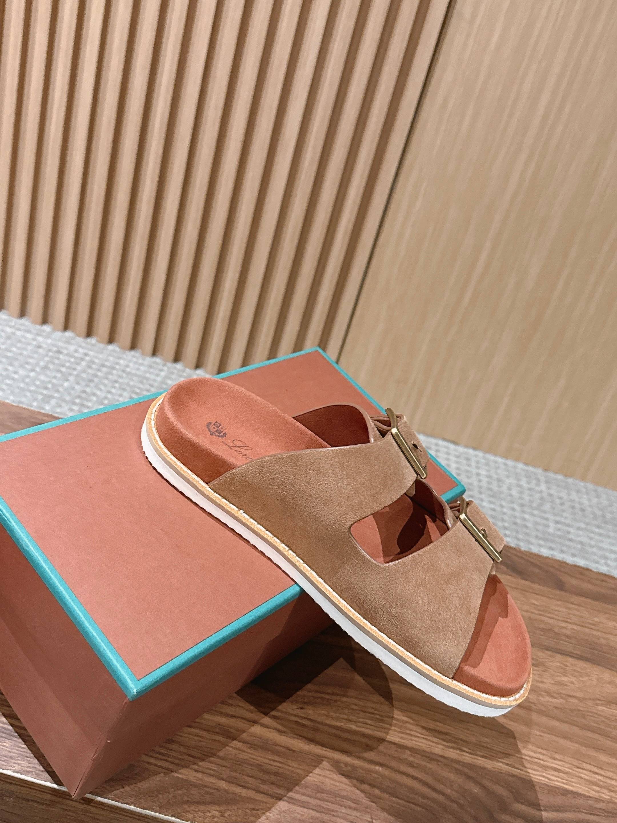 LP 26S DOUBLE BUCKLE SLIDES IN BROWN SUEDE GOLD HARDWARE