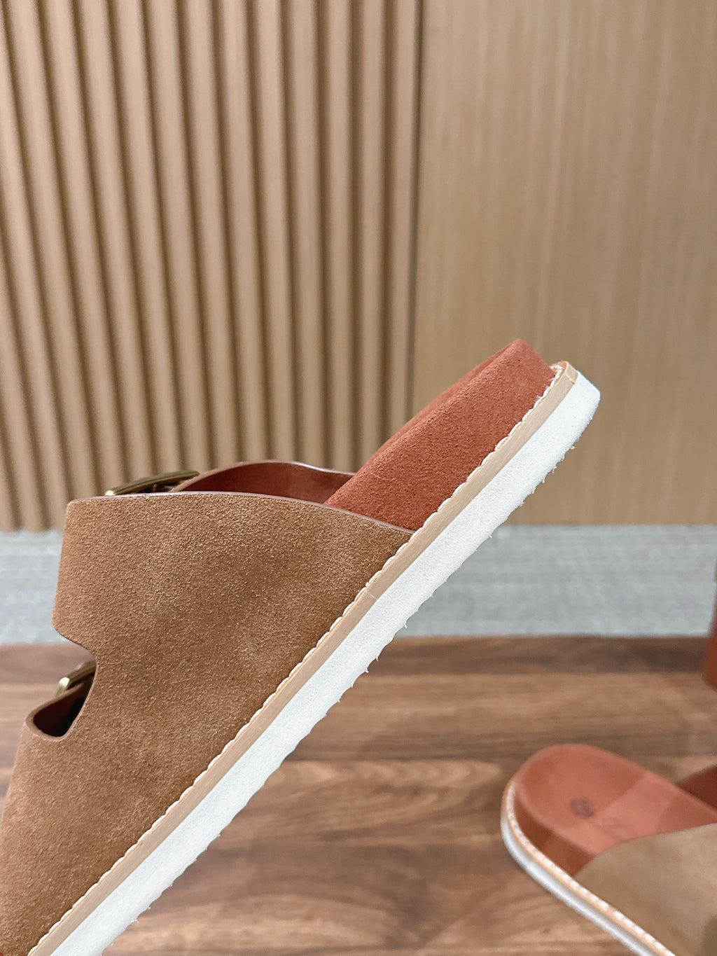 LP 26S DOUBLE BUCKLE SLIDES IN BROWN SUEDE GOLD HARDWARE