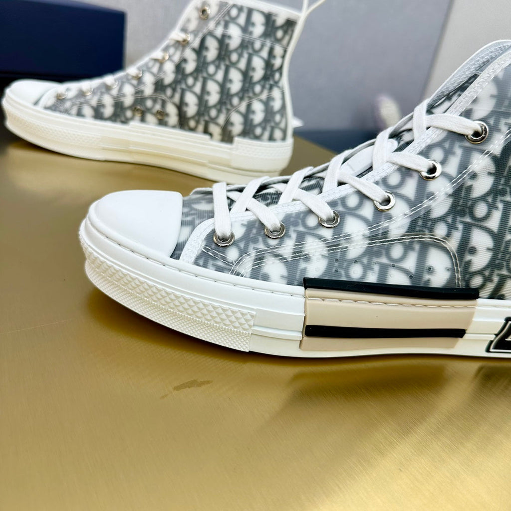 DIOR B23 HIGH-TOP SNEAKER IN WHITE AND BLACK DIOR OBLIQUE CANVAS