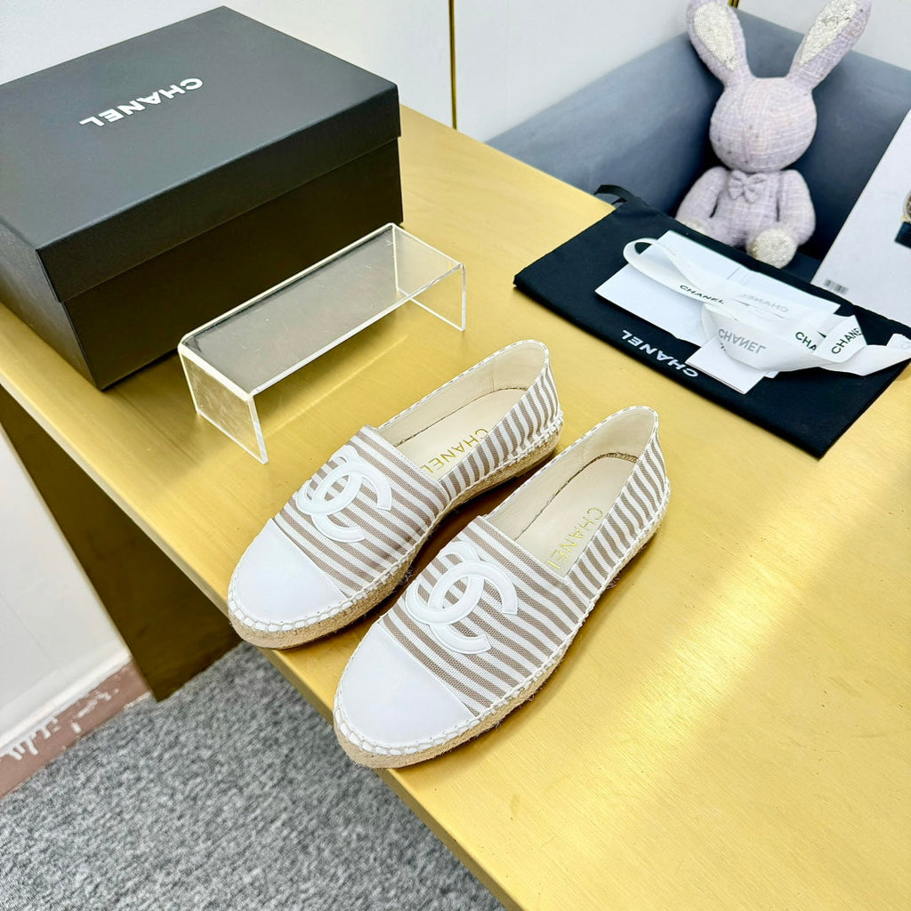 CC SLIP-ON 25S IN BEIGE AND WHITE FABRIC WITH STRIPED PATTERN