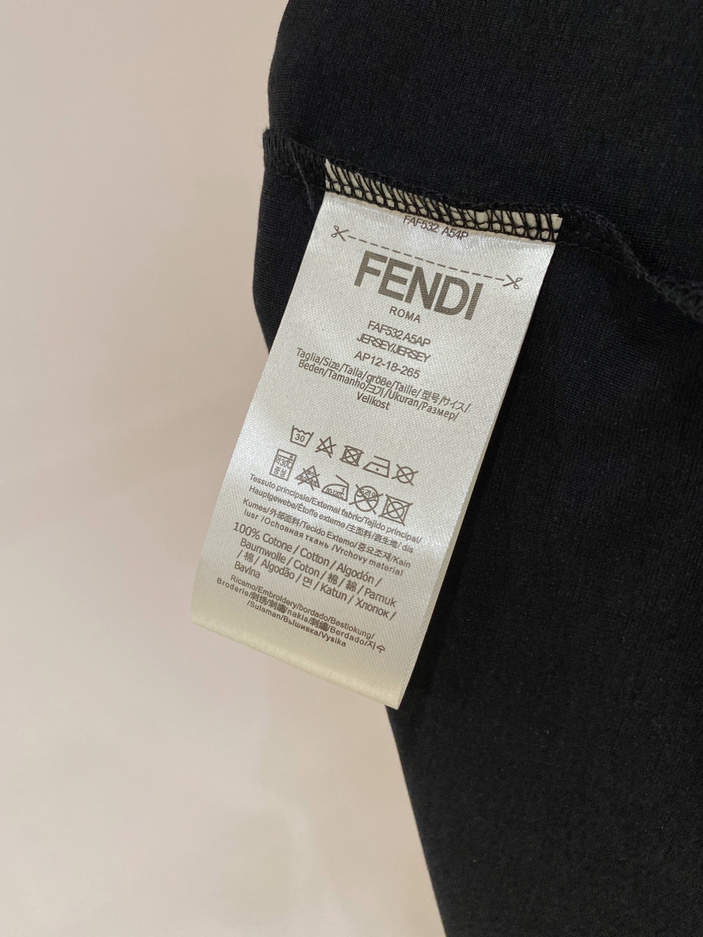 FENDI 26S SHORT SLEEVE T-SHIRT 091