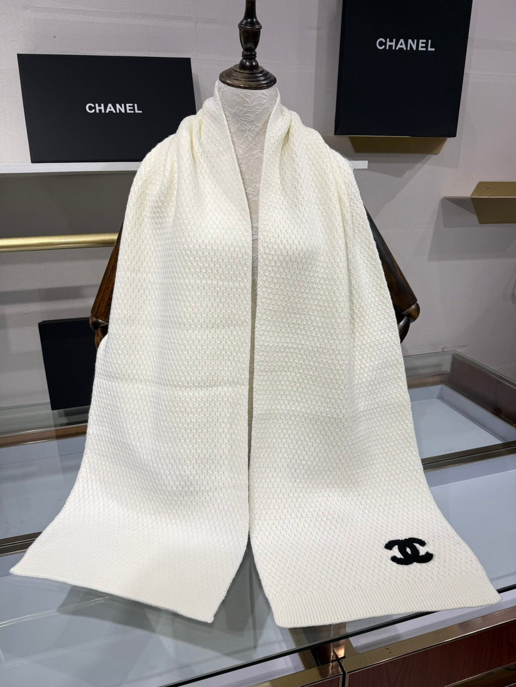CHANEL 25S SCARF 175 CM IN  WOOL CASHMERE 943086