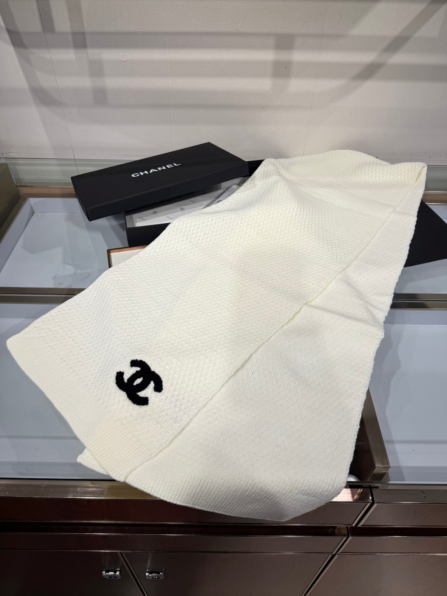 CHANEL 25S SCARF 175 CM IN  WOOL CASHMERE 943086