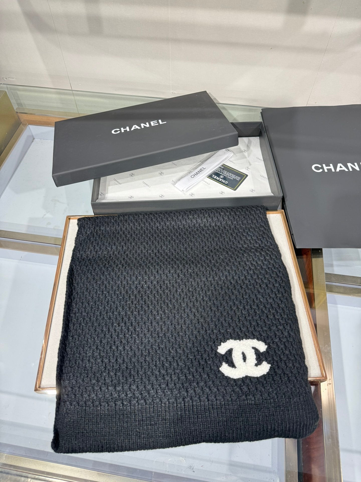 CHANEL 25S SCARF 175 CM IN  WOOL CASHMERE 943087