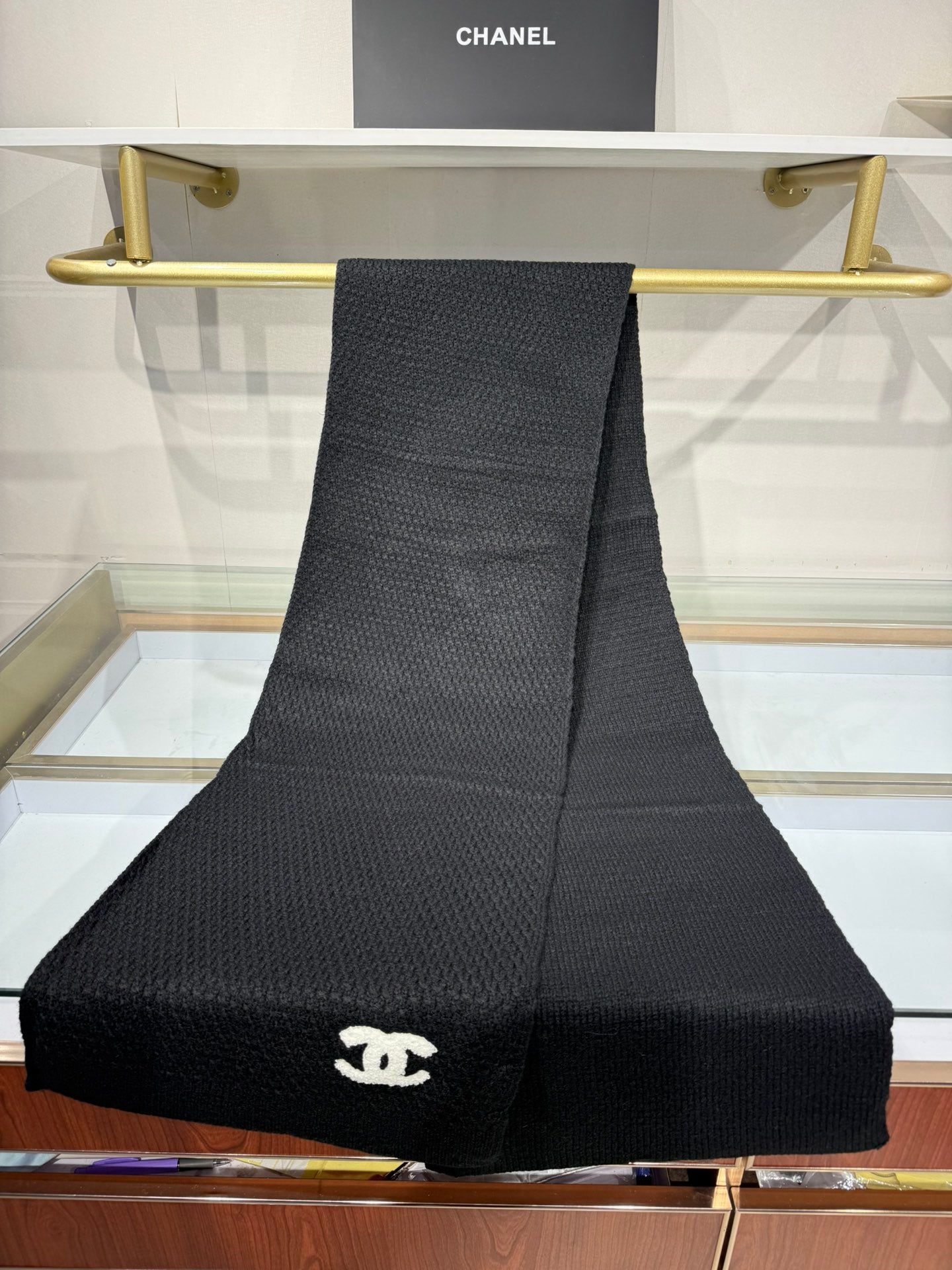 CHANEL 25S SCARF 175 CM IN  WOOL CASHMERE 943087