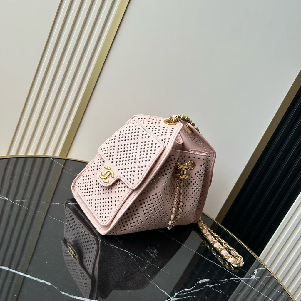 CHANEL 26S HOBO BAG 22 IN LIGHT PINK PERFORATED CALFSKIN GOLD HARDWARE