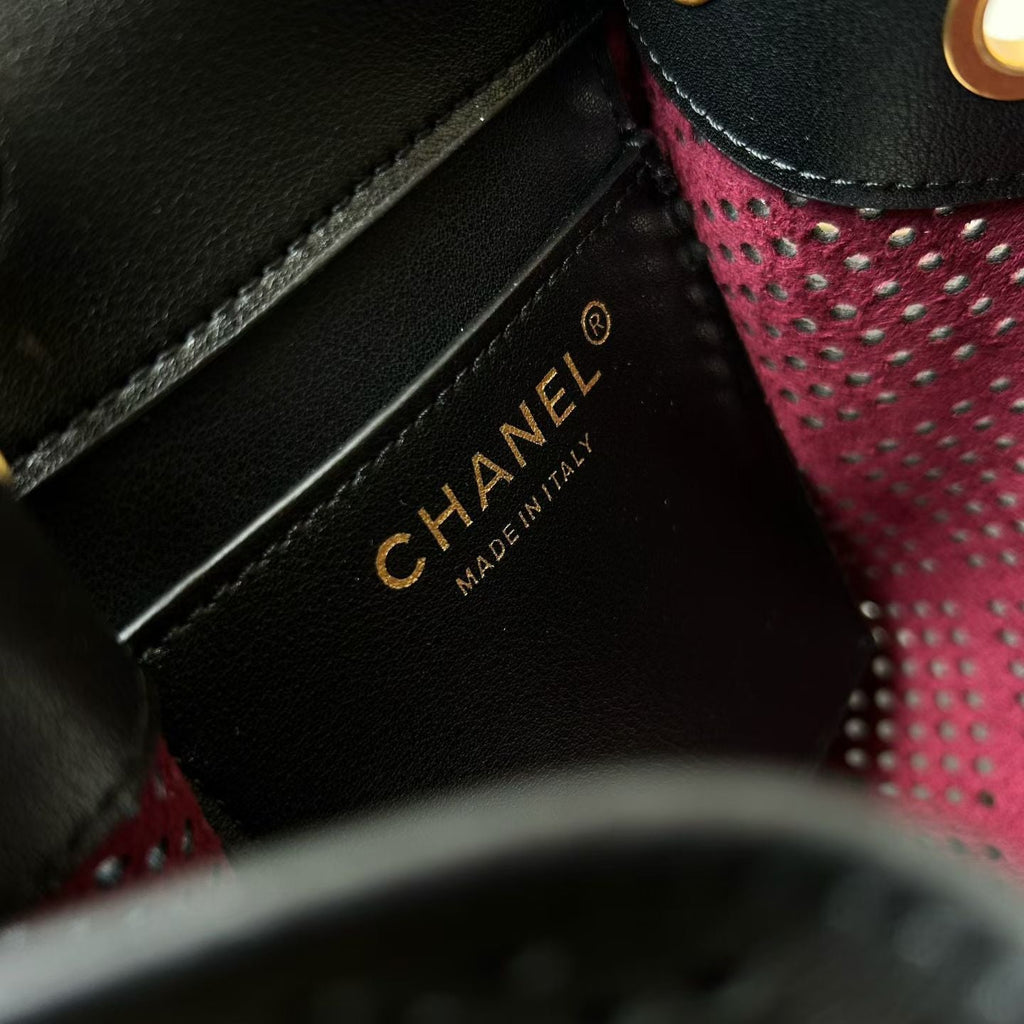 CHANEL 26S HOBO BAG MEDIUM 30 IN BLACK PERFORATED CALFSKIN GOLD HARDWARE