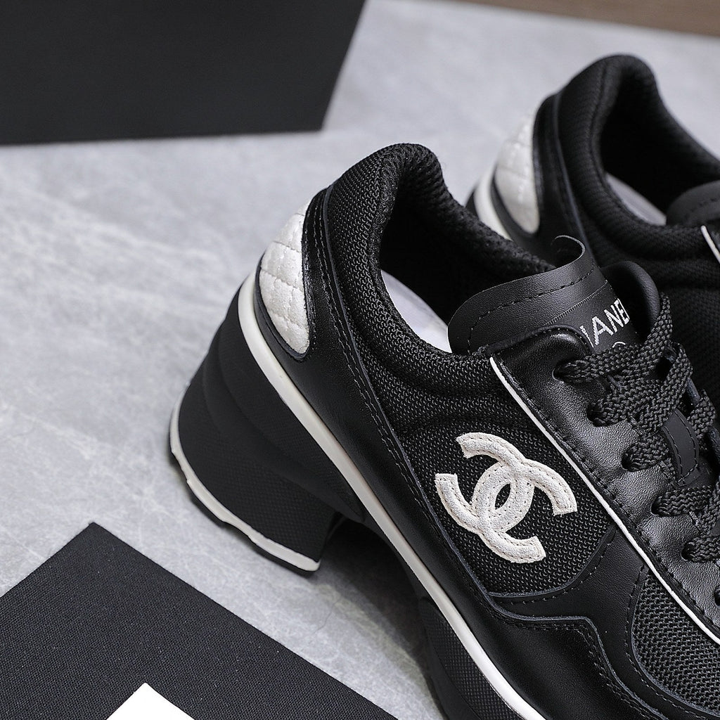 CC HIGH SNEAKERS IN BLACK MESH AND CALFSKIN