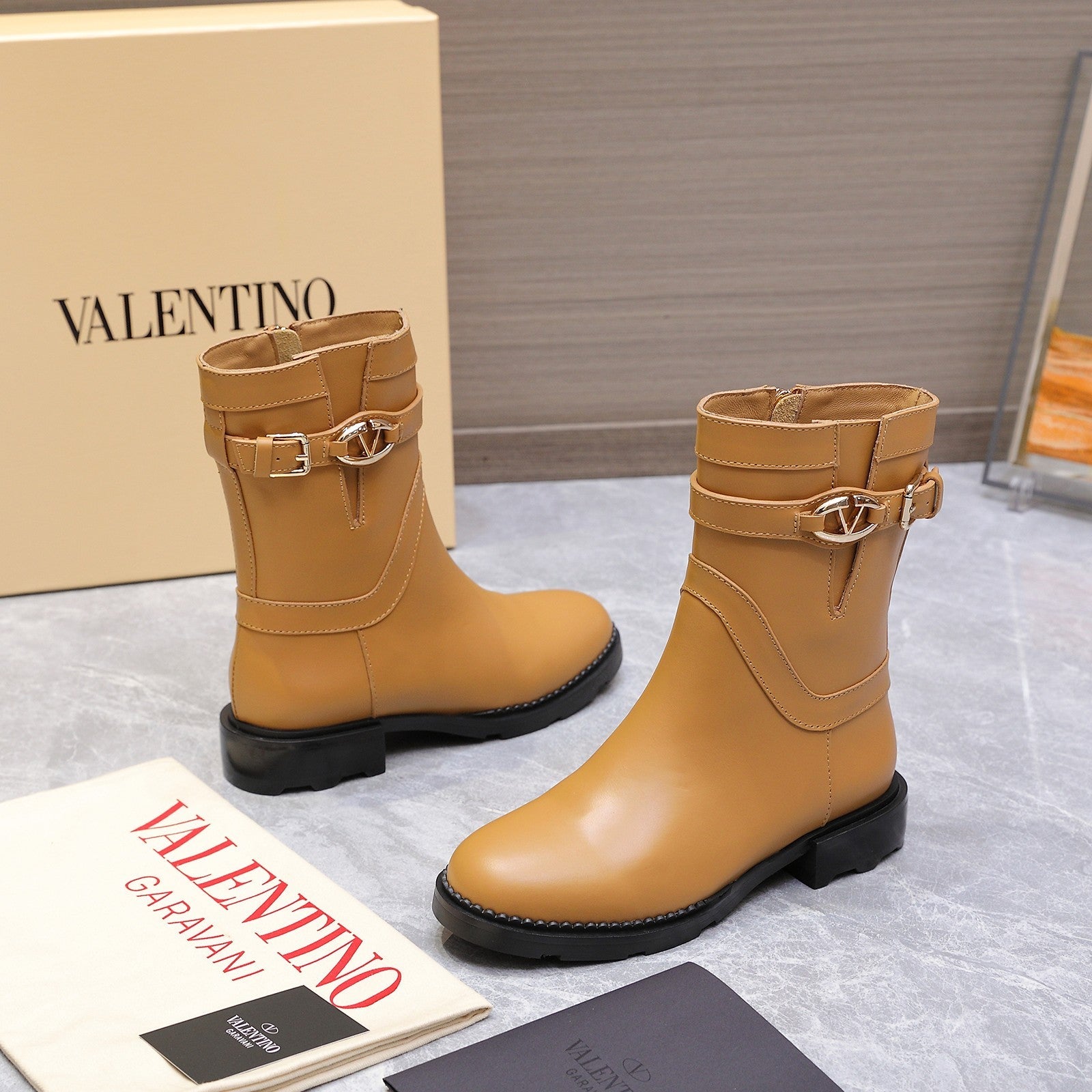 VALENTINO 25S FLAT ANKLE BOOTS IN LIGHT BROWN CALFSKIN
