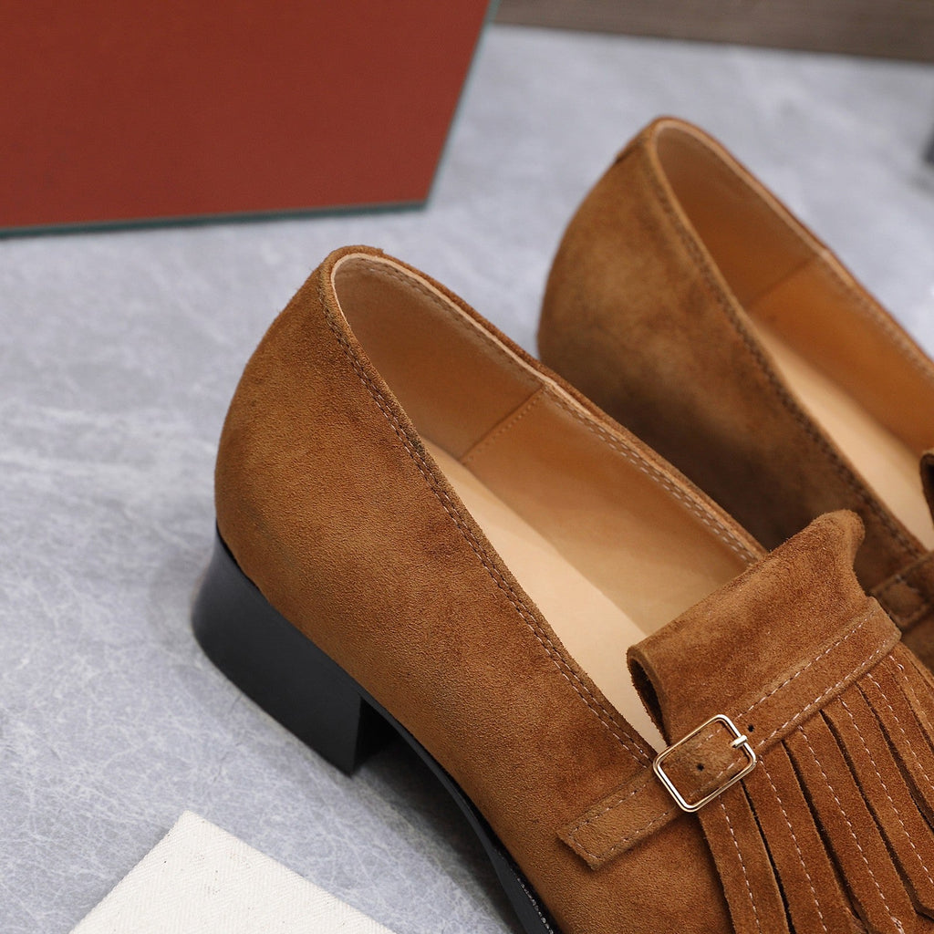 LP 26S SERGIO TASSEL LOAFERS IN CARAMEL BROWN SUEDE GOLD HARDWARE