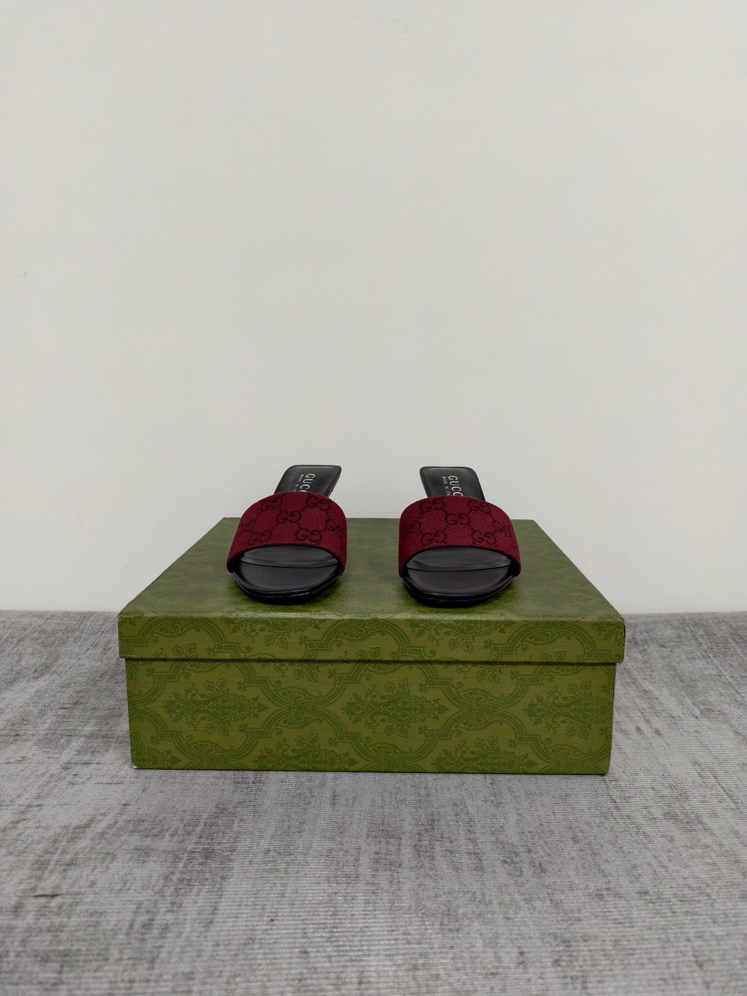 GUCCI 26S MULE SANDALS 55MM IN DARK RED GG CANVAS