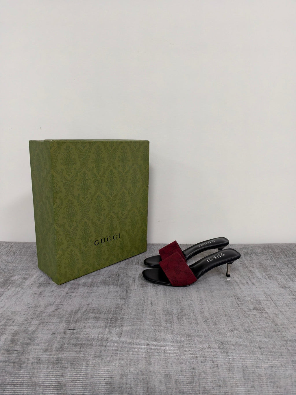 GUCCI 26S MULE SANDALS 55MM IN DARK RED GG CANVAS