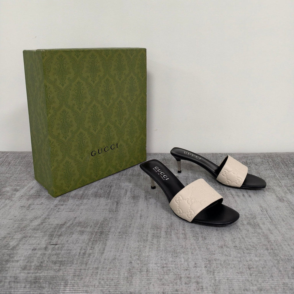 GUCCI 26S MULE SANDALS 55MM IN IVORY WHITE CALFSKIN GG EMBOSSED
