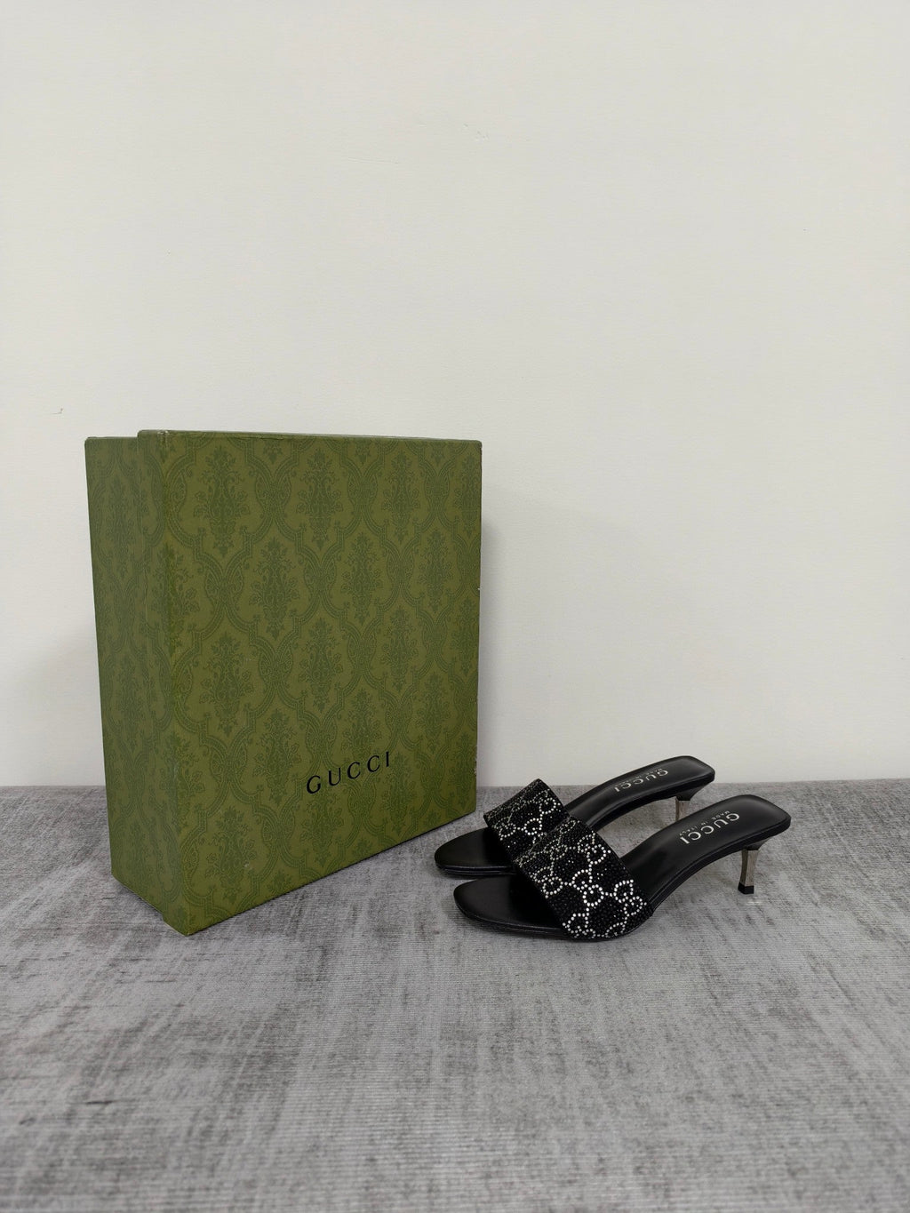 GUCCI 26S MULE SANDALS 55MM IN BLACK SATIN CRYSTAL GG