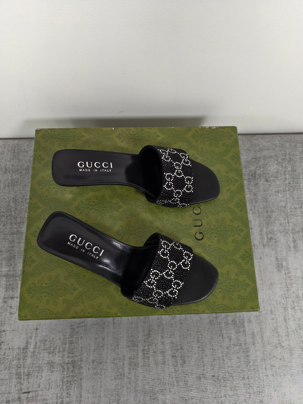GUCCI 26S MULE SANDALS 55MM IN BLACK SATIN CRYSTAL GG