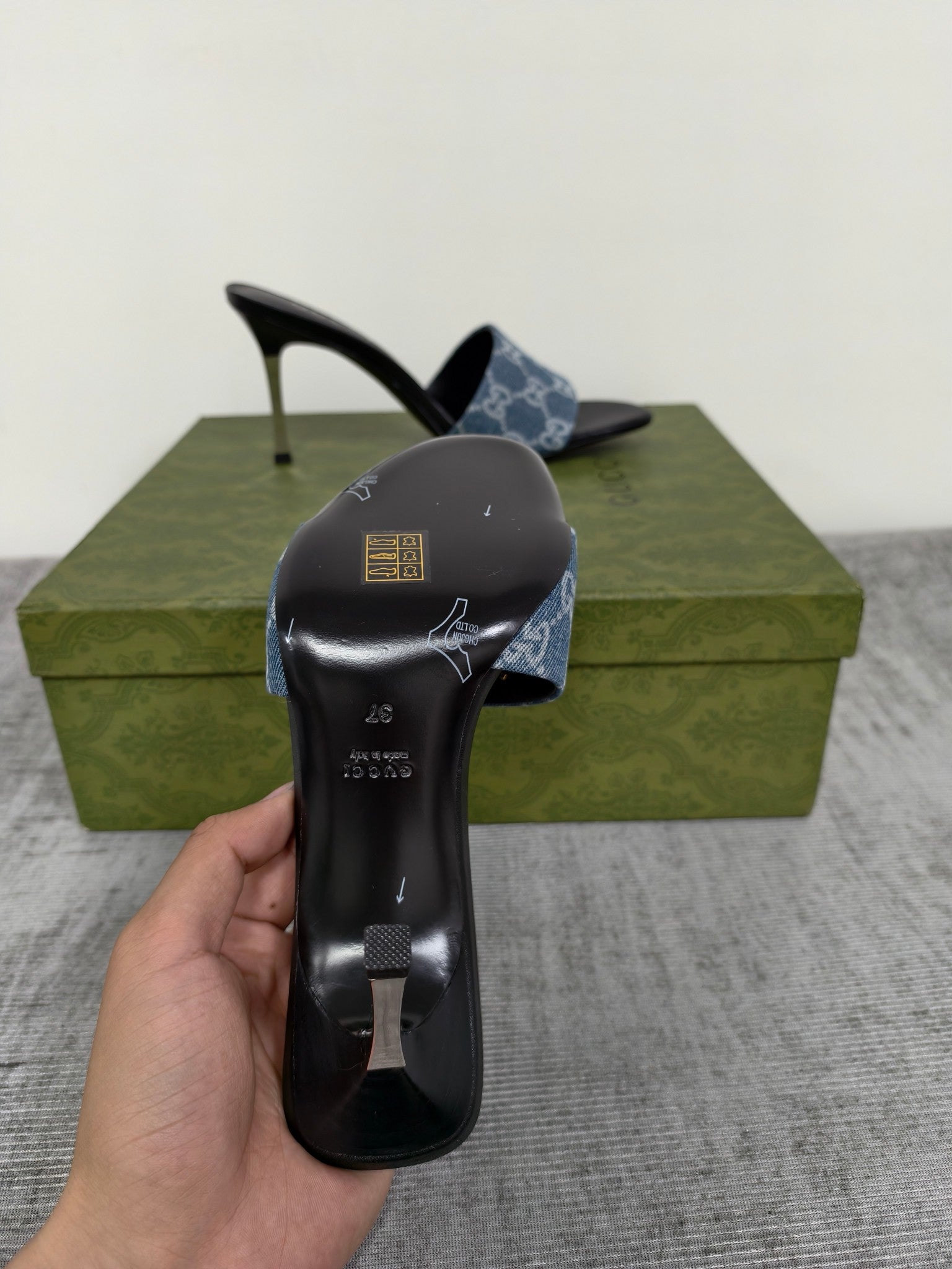 GUCCI 26S MULE SANDALS 85MM IN BLUE GG DENIM