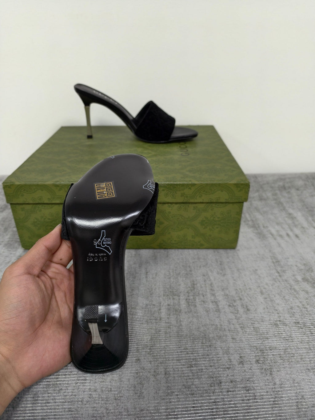 GUCCI 26S MULE SANDALS 85MM IN BLACK VELVET GG EMBOSSED
