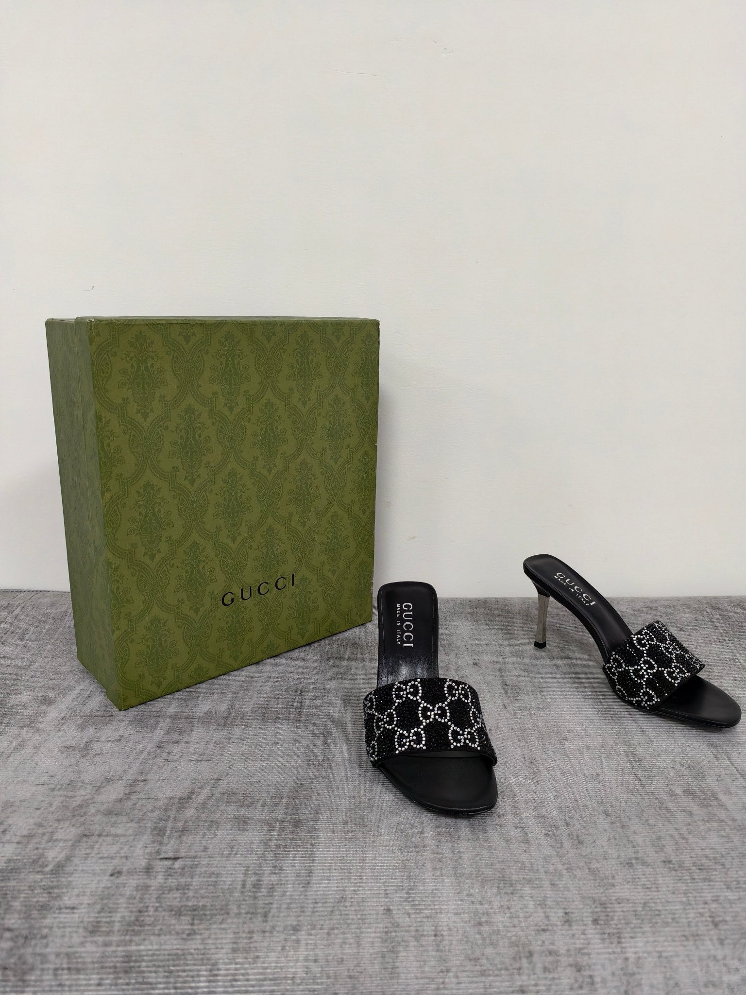 GUCCI 26S MULE SANDALS 85MM IN BLACK SATIN CRYSTAL GG