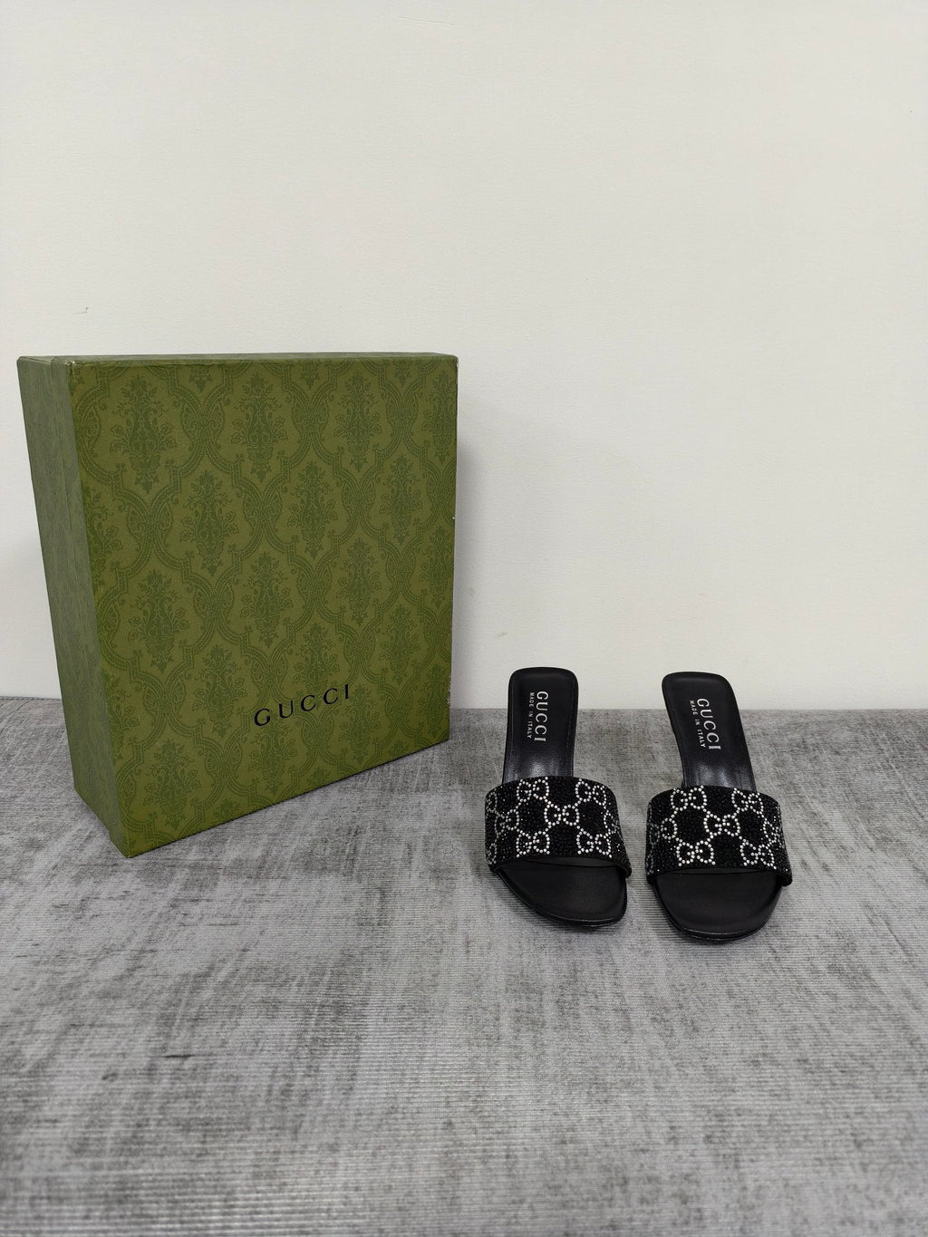 GUCCI 26S MULE SANDALS 85MM IN BLACK SATIN CRYSTAL GG