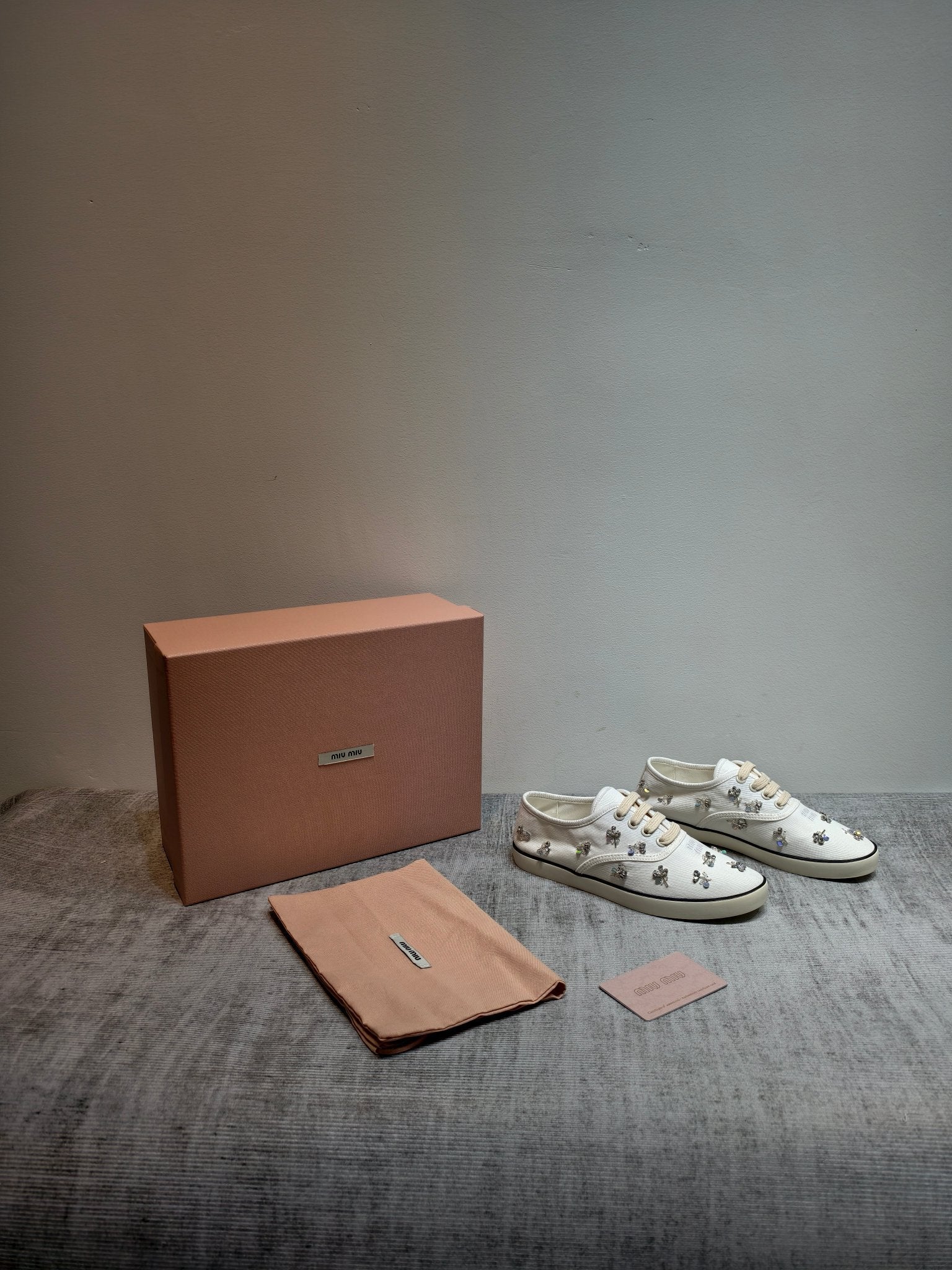 MIUMIU 26S LOW TOP SNEAKERS IN WHITE CANVAS CRYSTAL-EMBELLISHED