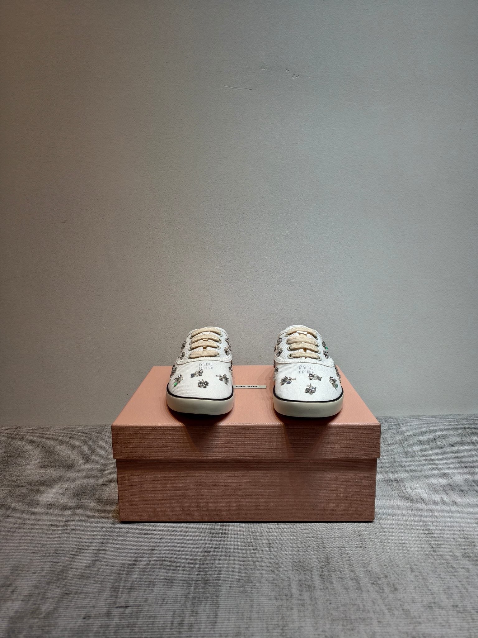 MIUMIU 26S LOW TOP SNEAKERS IN WHITE CANVAS CRYSTAL-EMBELLISHED