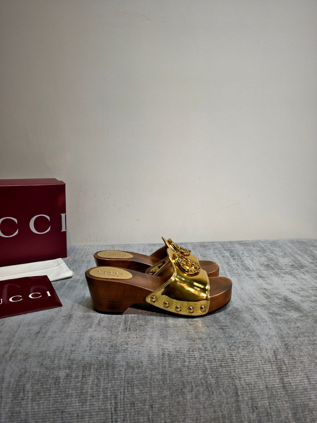 GUCCI 26S PLATFORM MULES IN GOLD CALFSKIN GOLD HARDWARE