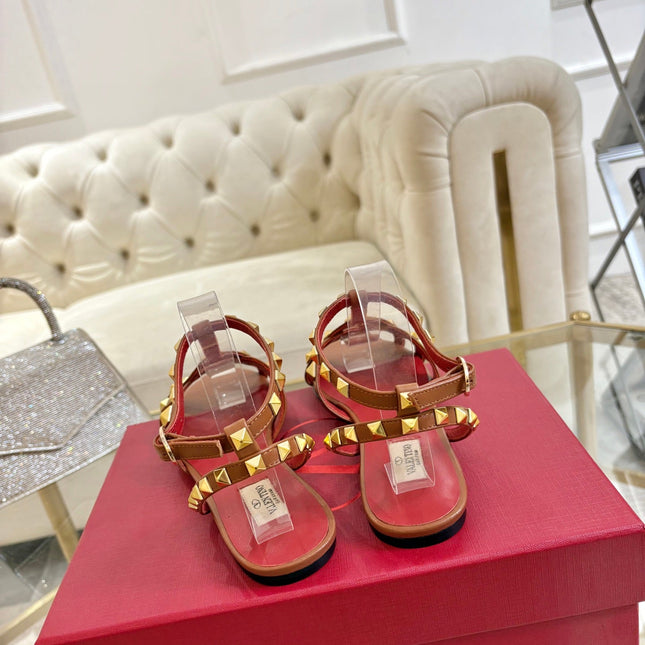 VALENTINO 26S SANDALS IN BROWN CALFSKIN WITH STUD-EMBELLISHED