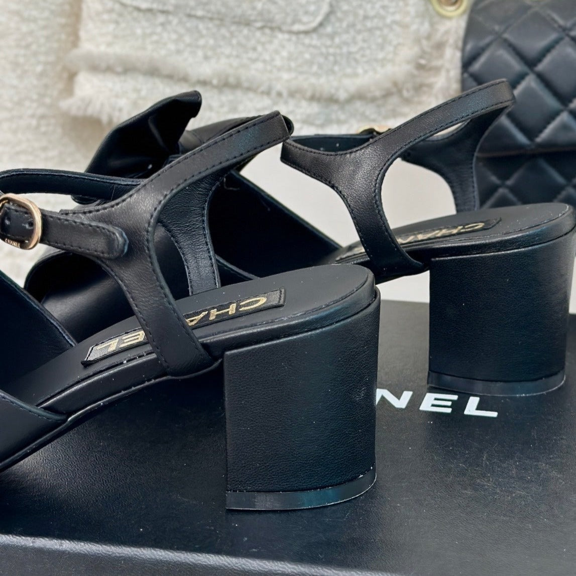 Double CC Big Bow High Sandal Sheepskin Black