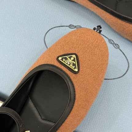 PRADA 26S MARY JANE  FLATS IN CAMEL BROWN FELTED FABRIC