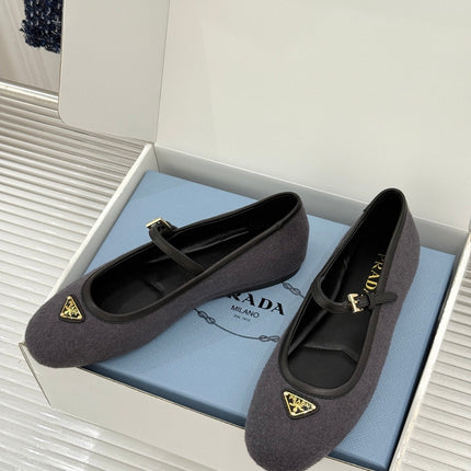 PRADA 26S MARY JANE  FLATS IN CHARCOAL GREY FELTED FABRIC