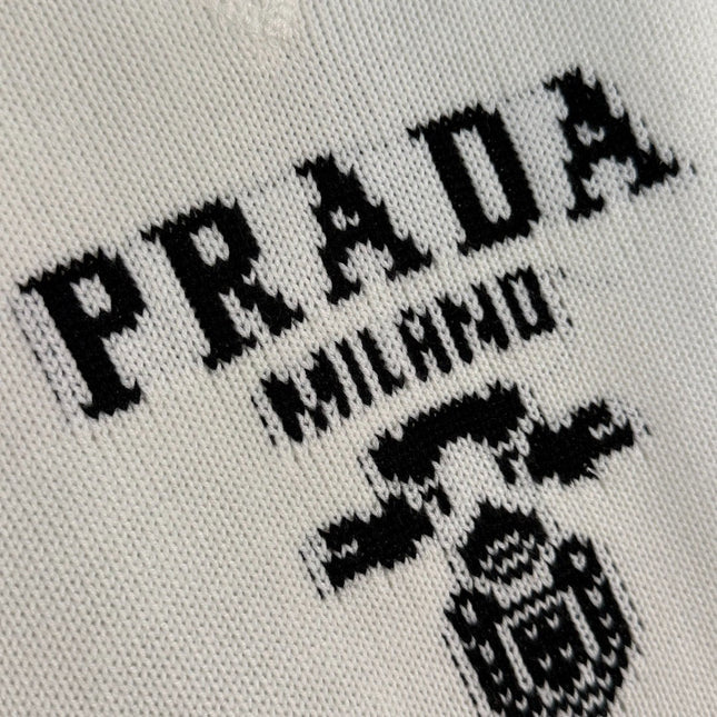PRADA KNIT TOP STYLE 33