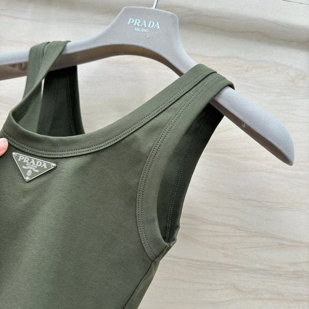 PRADA 26S CREW NECK TANK TOP 656